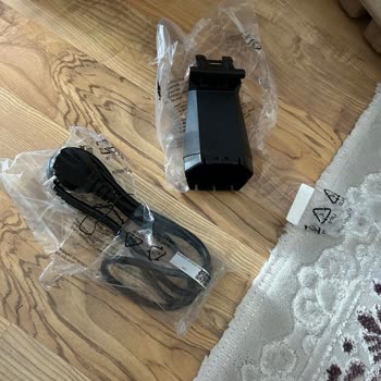 Hasarlı Monitörler Ve Sorunlu Teslimat Deneyimi