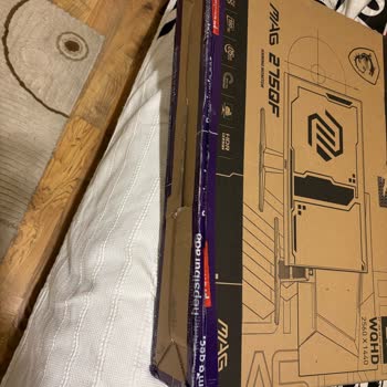 Hasarlı Monitörler Ve Sorunlu Teslimat Deneyimi