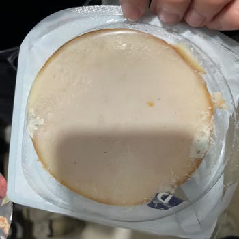 BİM Şubesinde Küflü Ürün Skandalı