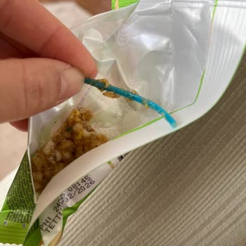 Tehlikeli Yabancı Cisim İçeren Tahıllı Bar Deneyimi