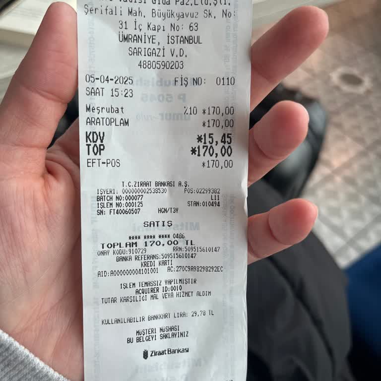 Uçuş Ertelemesi Ve Yetersiz İkram Hizmeti