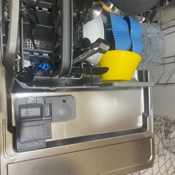 Bulaşık Deterjanı Tableti Makinede Çözülmüyor, Bulaşıklar Kirli Çıkıyor