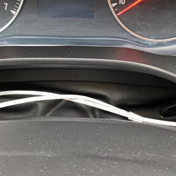 Yeni Clio Aracımda Sürekli Akü Uyarısı Ve Müşteri Hizmetleri Sorunu