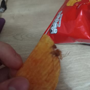 Cipsin Tadına Hayal Kırıklığı: Ketçaplı Ruffles Deneyimi