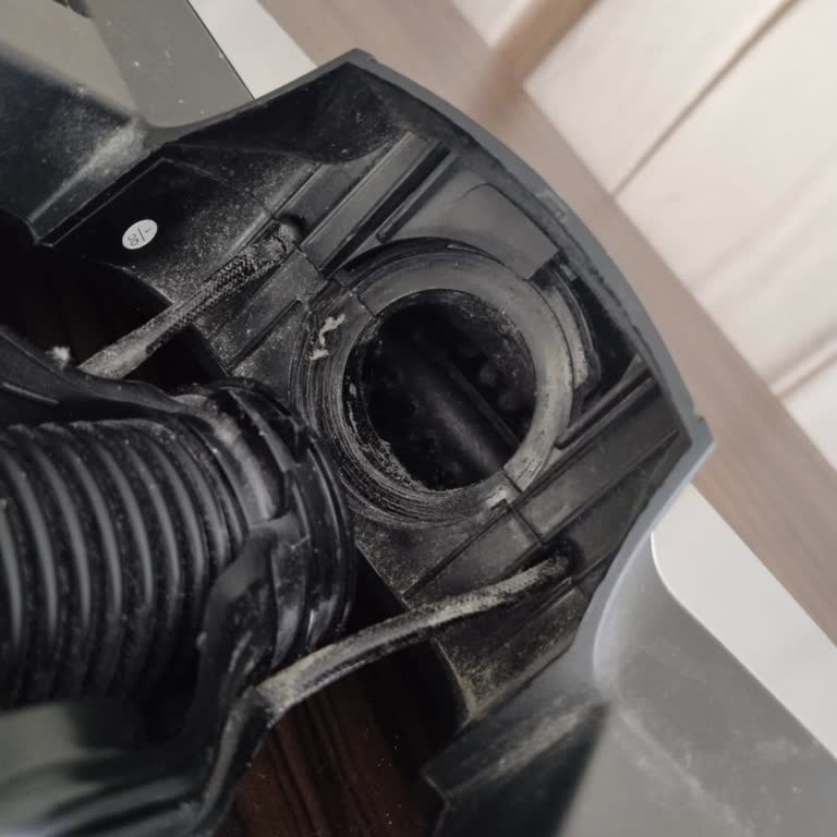 Bosch Süpürge Başlık Kırılma Sorunu