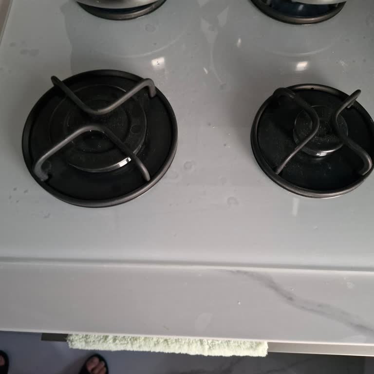 Teka Set Üstü Ocak Demirlerinde Tasarım Hatası