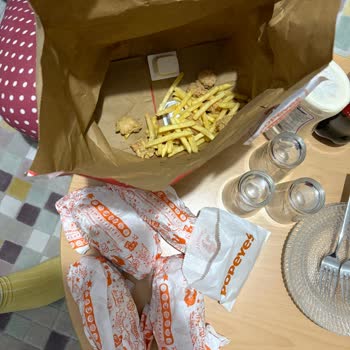 Popeyes'ten Eksik Ve Özensiz Ürün Teslimatı