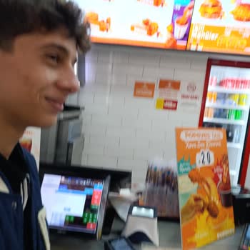 Popeyes'ta Küçük Porsiyon Eksikliği Müşteri Memnuniyetini Etkiliyor