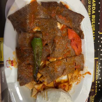 Bursa Kebap Evi'nde Porsiyon Ve Hizmet Sorunu