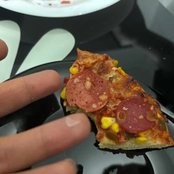 Süperfresh Pizza'da Şeffaf Parça Şoku