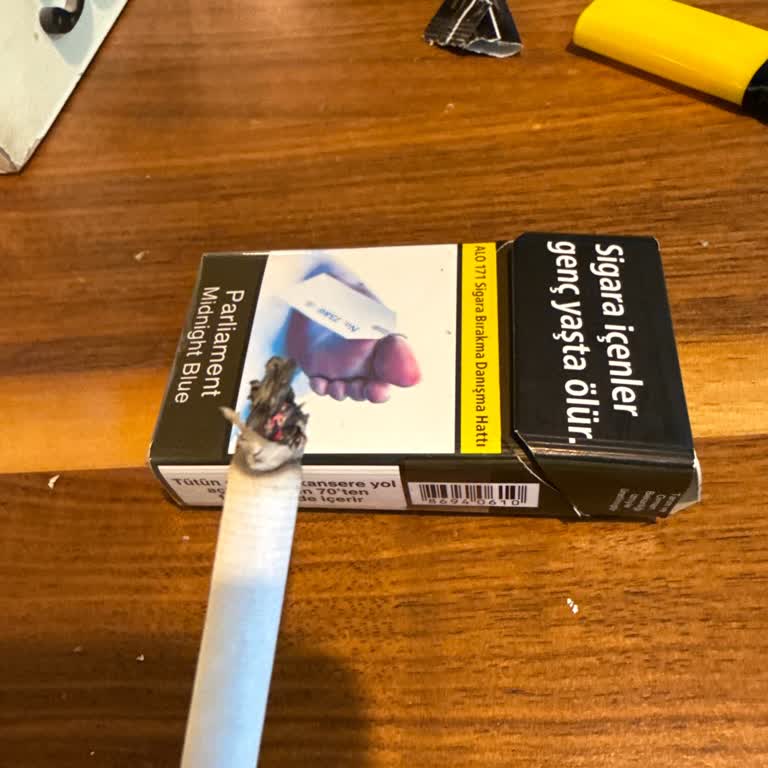 Parliament Midnight Sigara Kalitesi Dibe Vurdu