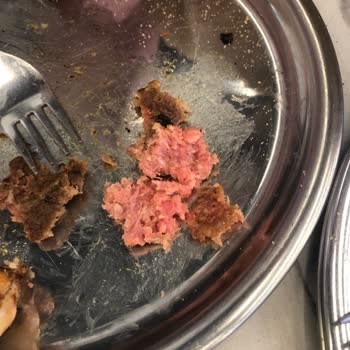 Pişmemiş Köfte Ve İlgisiz Hizmet Deneyimi