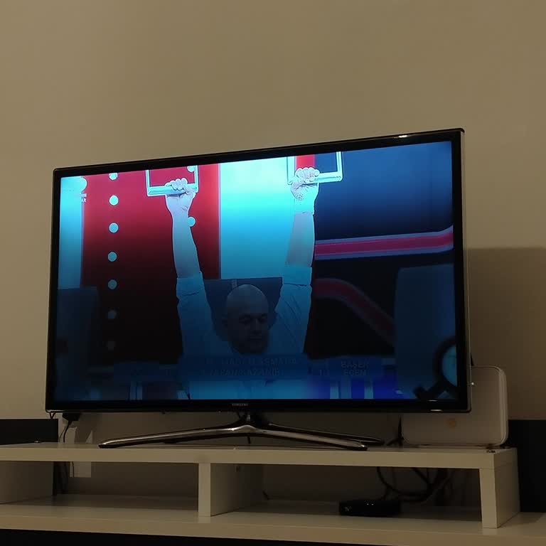 Samsung TV'de Karanlık Ekran Sorunu