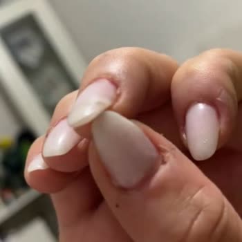 Tırnak Bakımında Kalitesiz Hizmet Ve Ekstra Ücret Sorunu