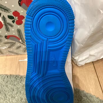 Sneaks Up Mağazasında Kullanılmış Ürün Şoku