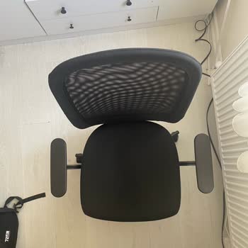 IKEA Sıfır Ürün Sorunu: Yamuk Sırtlı Sandalye