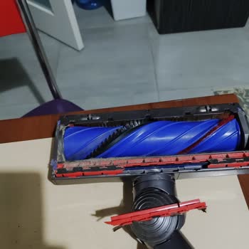 Dyson Süpürge Aparatının Dayanıklılığı Hayal Kırıklığı Yarattı