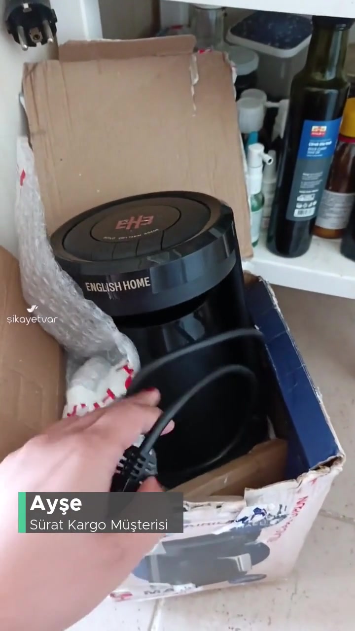 Sürat Kargo Ürün Hala Kargo Da Görünüyor Ama Kırık Bırakmış! videonun kapak resmi