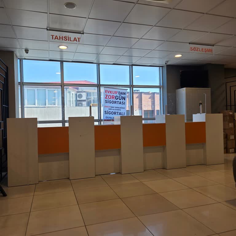 Evkur Veznede Geç Başlayan Mesai Ve Sorumsuz Tavırlar