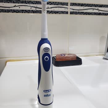 Oral - B Pilli Diş Fırçası Kabusu