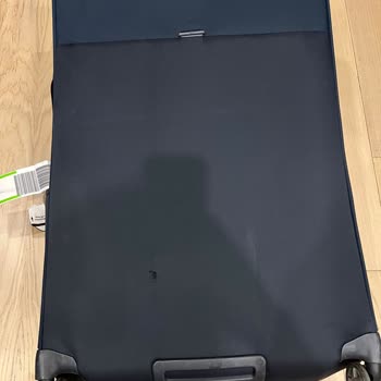 AJET VF28 Koffer am 01.04.2025 beschädigt, Meldung trotz Frist abgelehnt