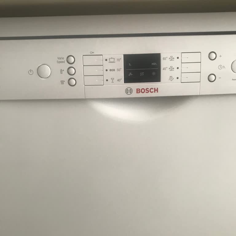 Bosch Bulaşık Makinesi Kablo Ve Plastik Kokusu Sorunu