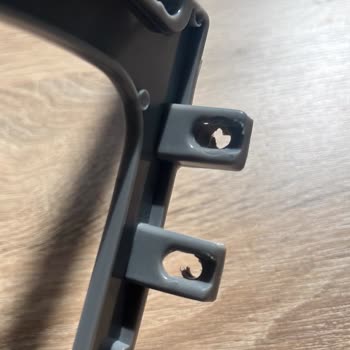 Adore Ayakkabılığının Kalitesiz Malzeme Sorunu