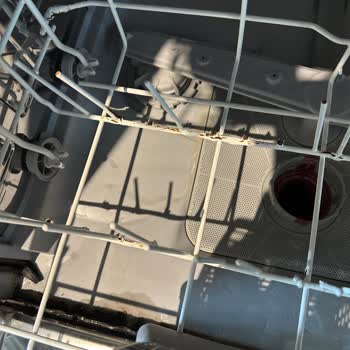 Paslanan Bulaşık Makinesi Sepetleri Sorunu