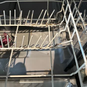 Paslanan Bulaşık Makinesi Sepetleri Sorunu