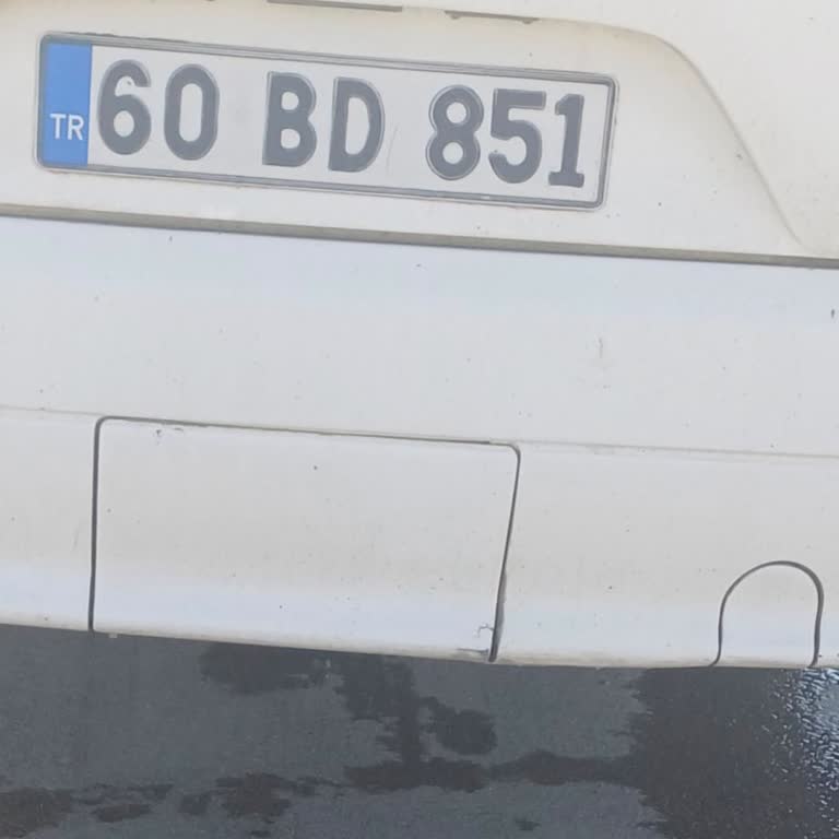 Topçam Turizm'de Muavin Tutumu Ve Koltuk Karmaşası