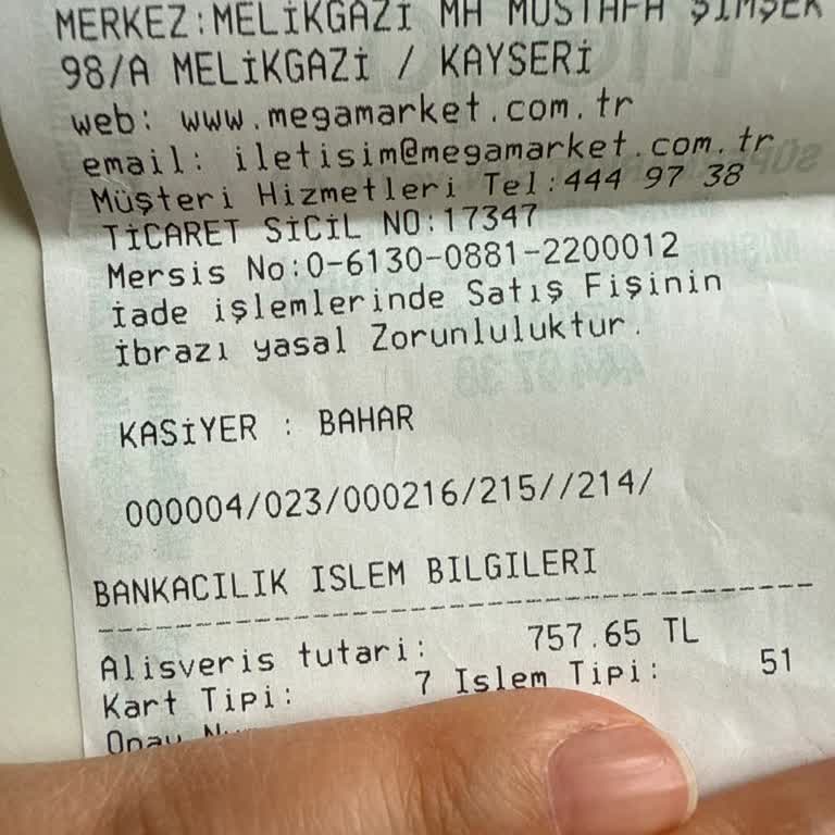 Müşteri Hizmetleri Eksikliği: Kasiyerin İletişim Problemleri
