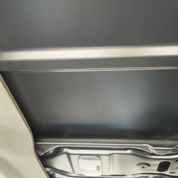 2025 Model Opel Vivaro: Tavan Döşemesi Eksikliği Ve Yolculuk Konforu Sorunları