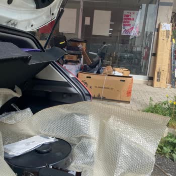 Kırık Dökük Kargolar Ve Müşteri Memnuniyetsizliği