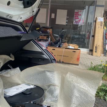 Kırık Dökük Kargolar Ve Müşteri Memnuniyetsizliği