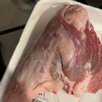 Migros'tan Gelen Kıllı Ve Kokmuş Et Şoku!