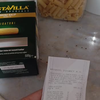 Migros'ta Böcekli Ürün Ve Ulaşılmaz Müşteri Hizmetleri