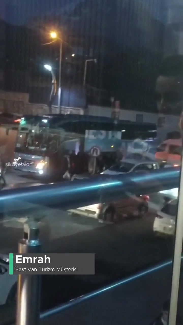 Best Van Turizm Sorumsuzluk, Hayatı Riske Atma videonun kapak resmi