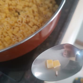 Makarna Paketinde Böcek Şoku