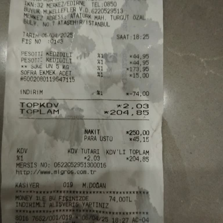 Yanık Parçalı Ve Sert Kedi Dili Bisküvileri