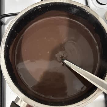 Plastik Yanık Kokusu: Kenton Puding Hayal Kırıklığı