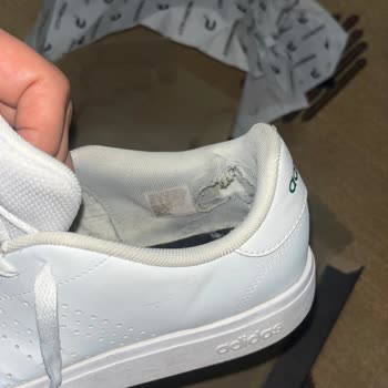 Adidas Ayakkabım 3 Ayda Deforme Oldu