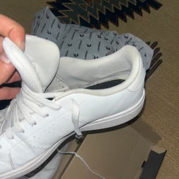 Adidas Ayakkabım 3 Ayda Deforme Oldu