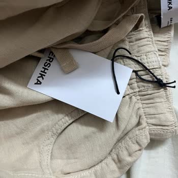 Bershka Defolu Pantolon Şoku: Kullanılmadan Yırtık Geldi!
