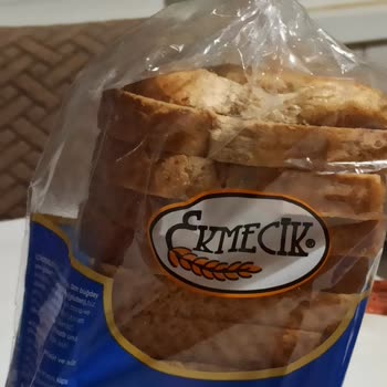 Küflü Ekmek Sorunu