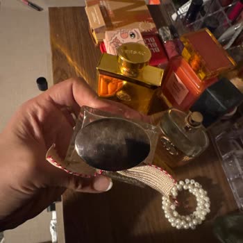 Kalıcı Olmayan Parfüm Ve Renk Değişimi Sorunu