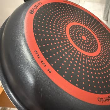 Hediye Tefal Setinde Derin Çizikler