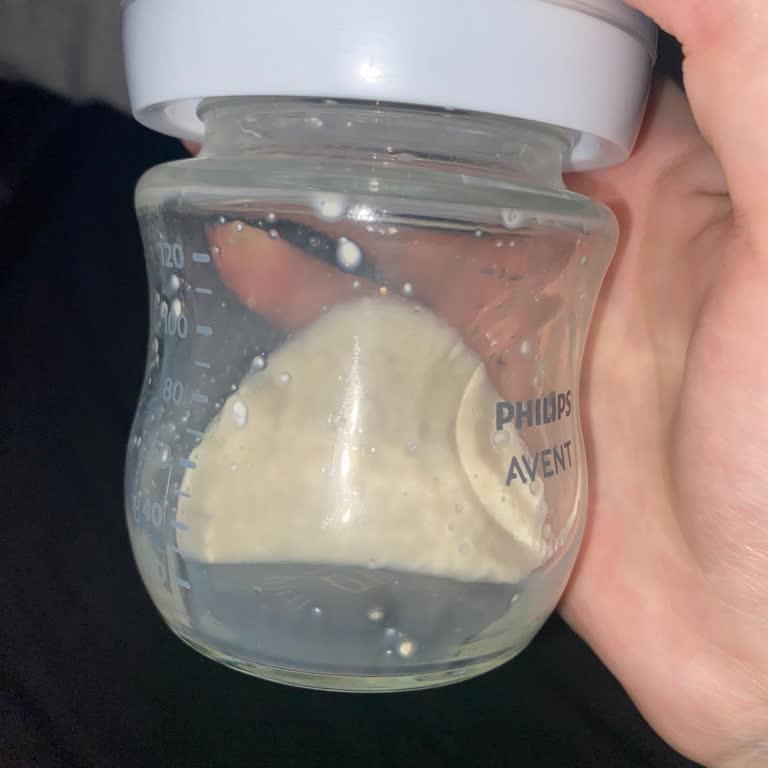 Bebeğimin Sağlığı Tehlikede: Bozuk Mama Şikayeti