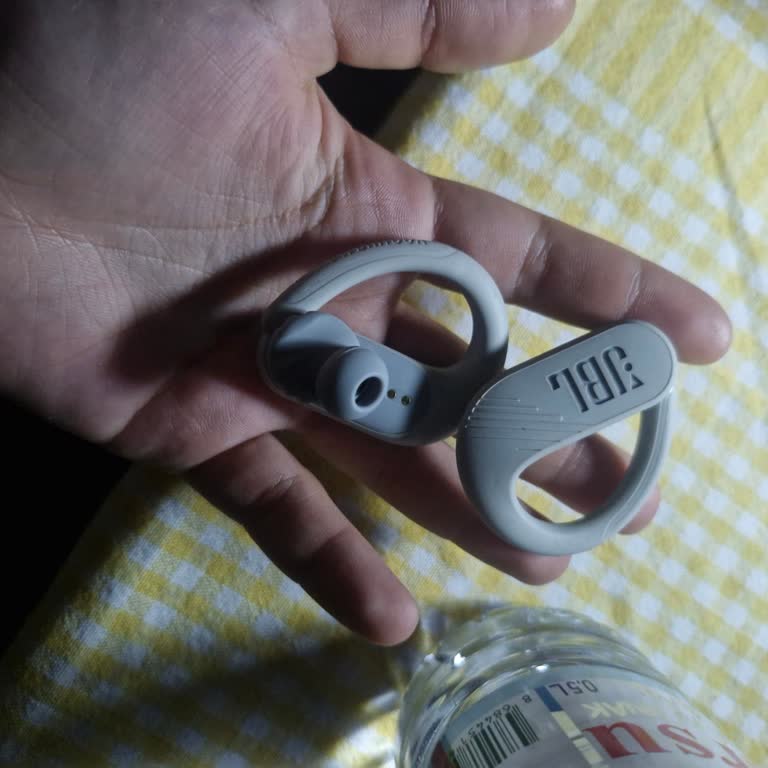 JBL Kulaklık Kutusu İçin Yardım Talebi