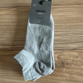 Koton'da Değişim Şoku: Etiketli Çoraplar Kabul Edilmiyor!