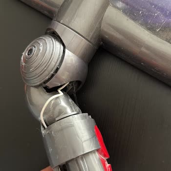 Dyson V10 Süpürge Başlığı Kırılma Sorunu